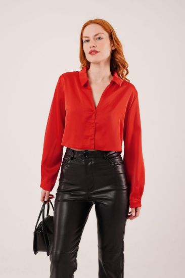 Saten Crop Model Kırmızı Gömlek resmi