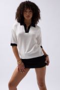 V Yaka Dokulu T-Shirt resmi