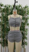 Kadın Ip Askılı Crop Bluz Ve Yanlardan Büzgülü Ikili Kaşkorse Short Takım resmi
