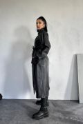 Siyah Reglan Kol Trençkot resmi