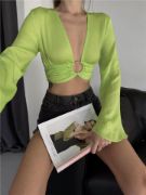 SATEN CROP TOKA DETAYLI BLUZ - Yeşil resmi