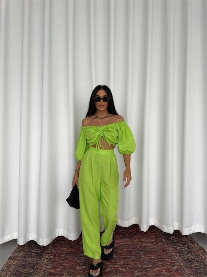 KETEN CROP BLUZ BÜZGÜ YAKA + PANTOLON TAKIM - Yeşil resmi