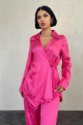 Pembe Jakarlı Biye Takım resmi