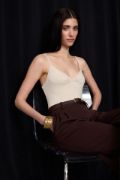 Önü Büzgülü Askılı Bodysuit resmi