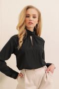 0418 Pencere Detaylı Bluz - Siyah resmi