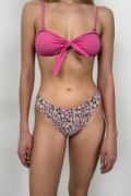 Fiyonk Detay Çiçekli Bikini Takım resmi