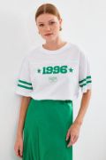4322 Baskılı Oversize Basic Tişört - Beyaz resmi