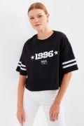 4322 Baskılı Oversize Basic Tişört - Siyah resmi