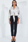 Oversize Dökümlü Crop Saten Gömlek 906 - Kahverengi resmi