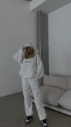 Nakış İşlemeli Üç İplik Sweat Takım- Beyaz resmi