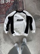 Kışlık Nakış İşlemeli Bisiklet Yaka Parçalı SweatShirt - Beyaz resmi