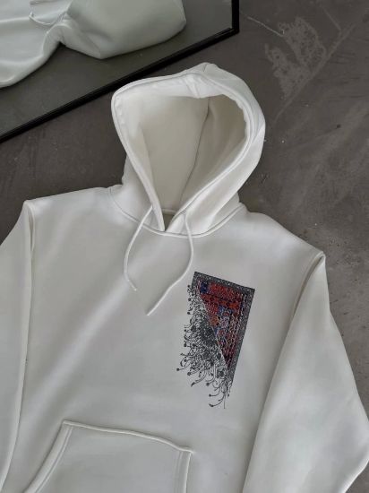 Uzun Kol Kapşonlu Ön Ve Arka Baskılı SweatShirt - Beyaz resmi