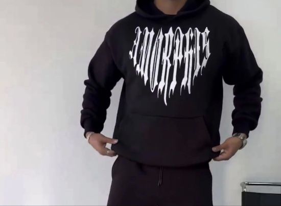 Uzun Kol Kapşonlu Baskılı SweatShirt - Siyah resmi