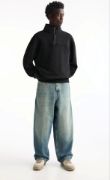 Oversize Yarım Farmuarlı Yakalı Basic SweatShirt - Siyah resmi