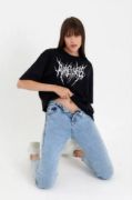 Unisex Bisiklet Yaka Baskılı Oversize T-Shirt - Siyah resmi