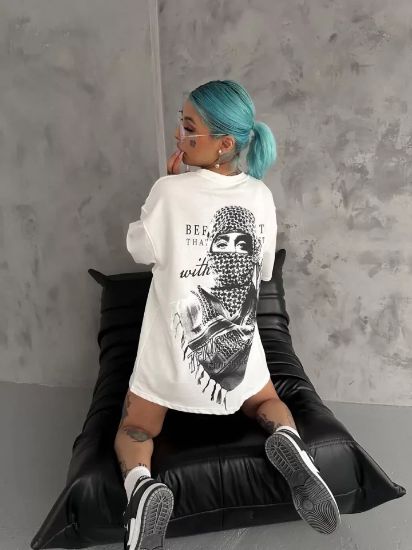 Unisex Baskılı Oversize T-Shirt - Beyaz resmi