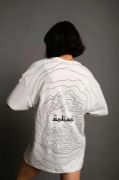 Bisiklet Yakalı Sırt Baskılı Oversize T-Shirt - Beyaz resmi