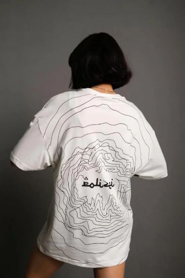 Bisiklet Yakalı Sırt Baskılı Oversize T-Shirt - Beyaz resmi